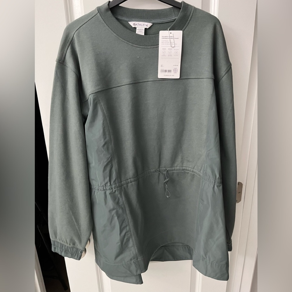 New Athleta sweatshirt